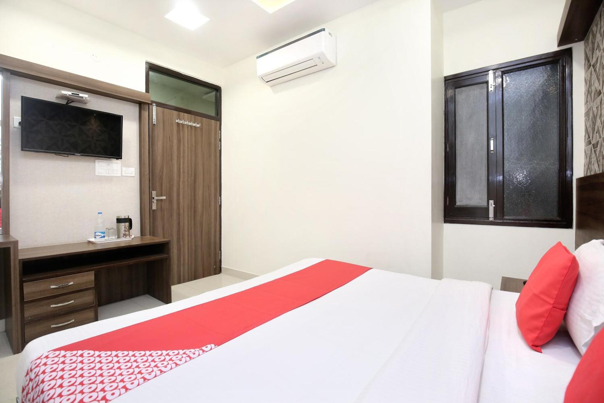OYO 17307 Hotel Kings Amritsar Eksteriør bilde