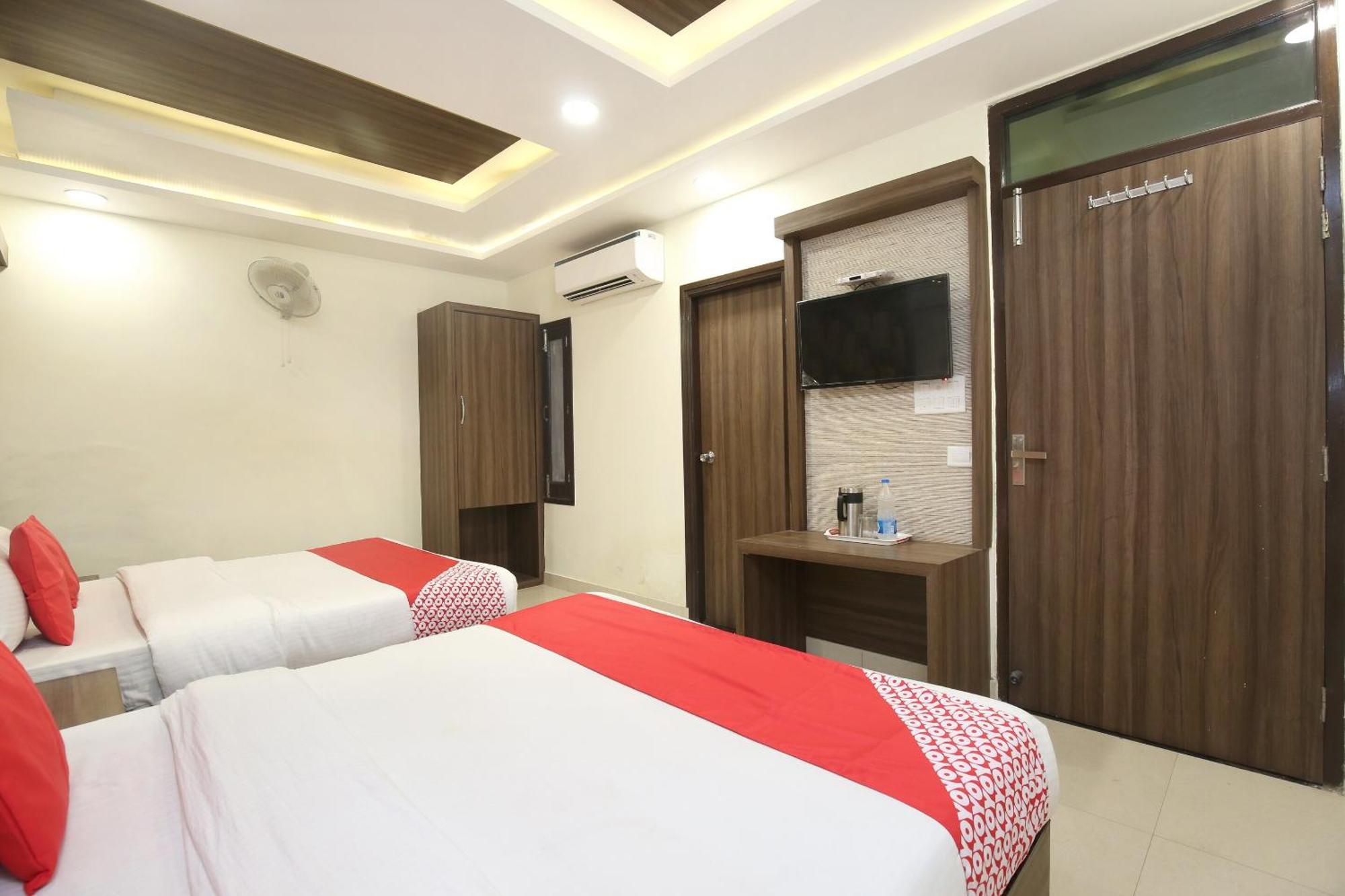 OYO 17307 Hotel Kings Amritsar Eksteriør bilde