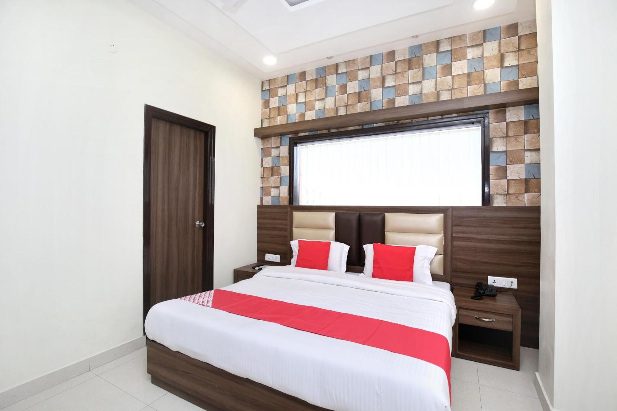 OYO 17307 Hotel Kings Amritsar Eksteriør bilde