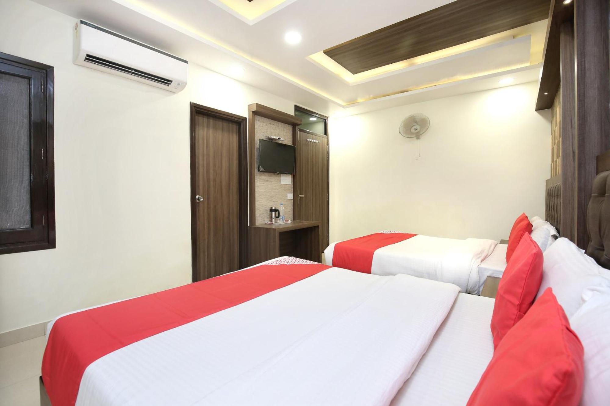 OYO 17307 Hotel Kings Amritsar Eksteriør bilde